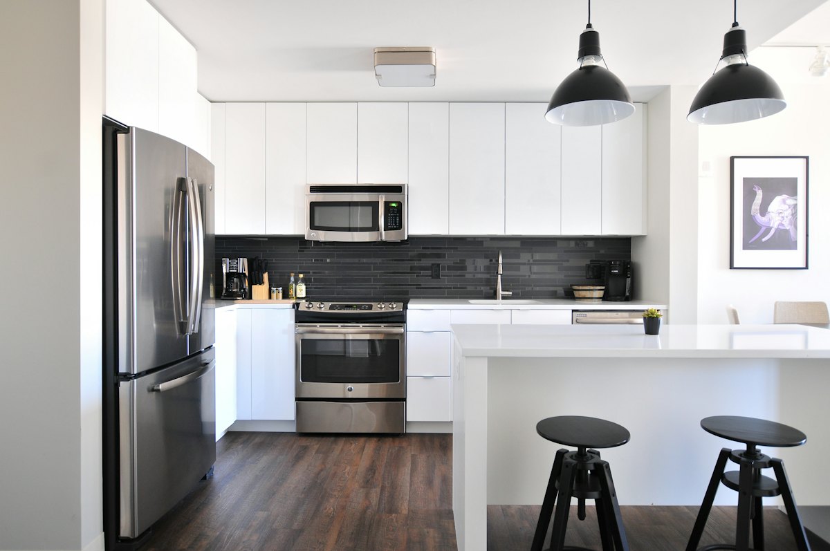 Cocina blanca reformada